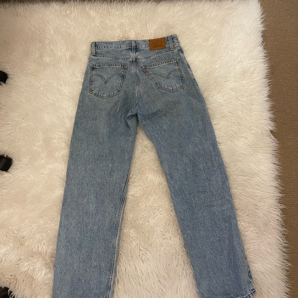Levi’s Jeans - Picture 2 of 3